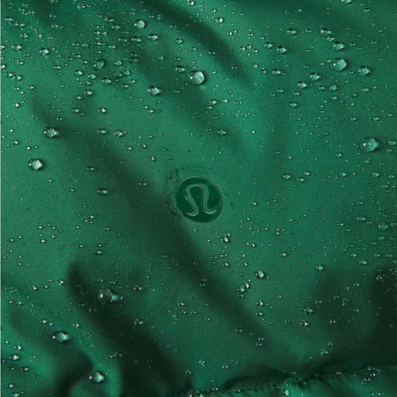 NWT Lululemon Wunder Puff Cropped Vest, Everglade Green - Picture 8 of 8